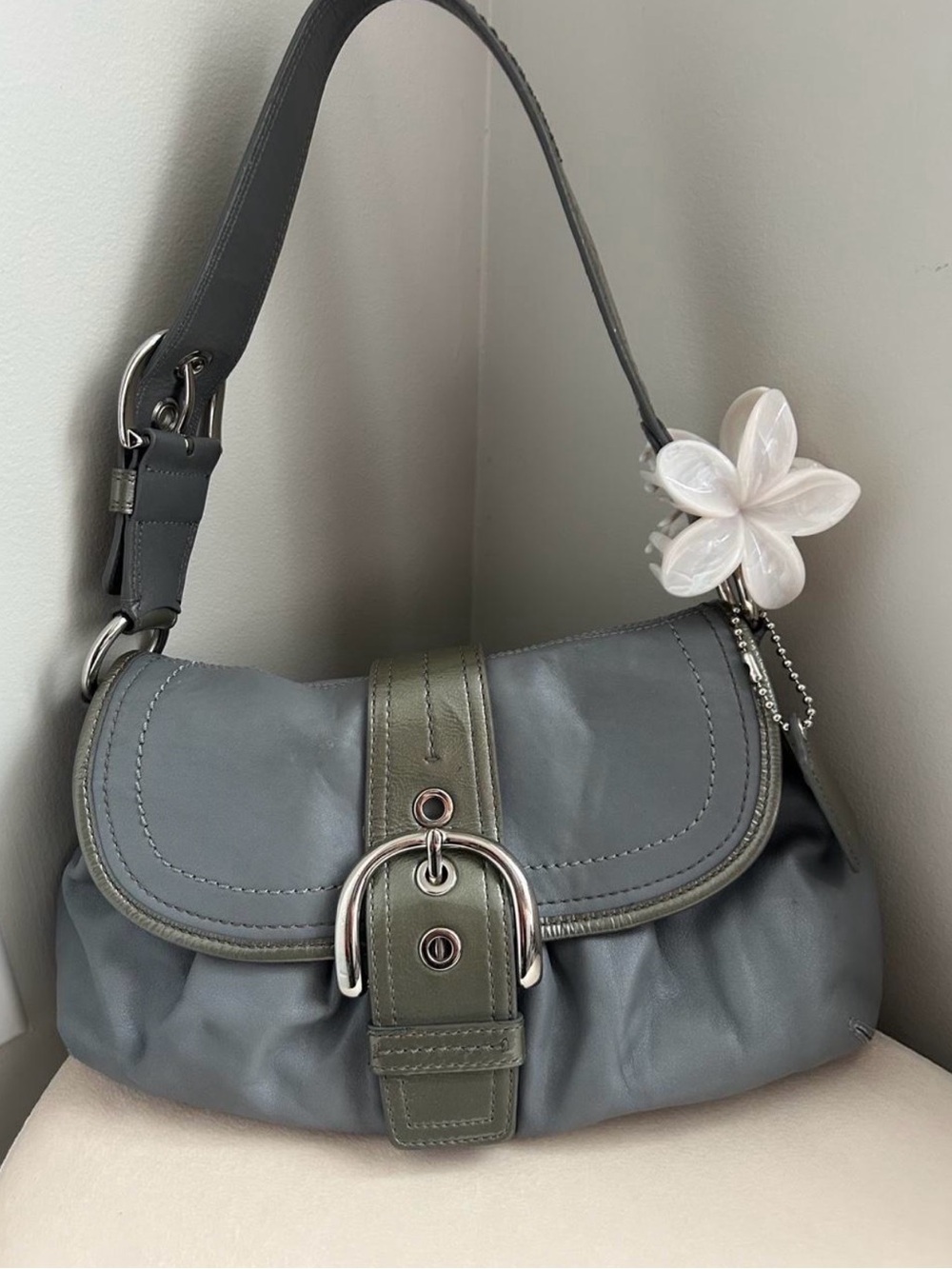 Vintage Coach - Dusty Blue Soho Bag